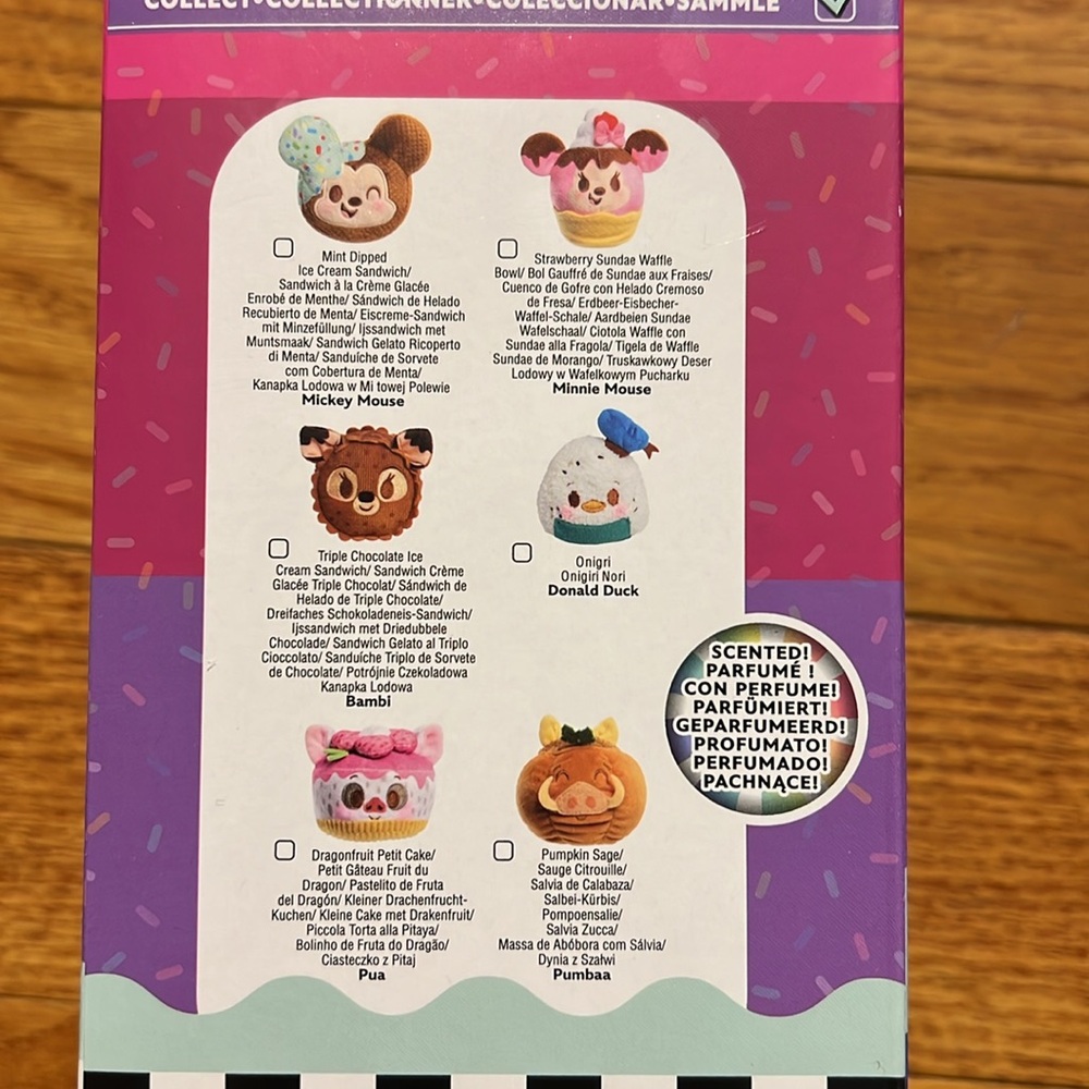 Disney Munchlings Light-Up Plush Stuffed Animal - Dragonfruit Petit Cake - Picture 2 of 3